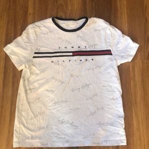 Tommy Hilfiger T-shirt!